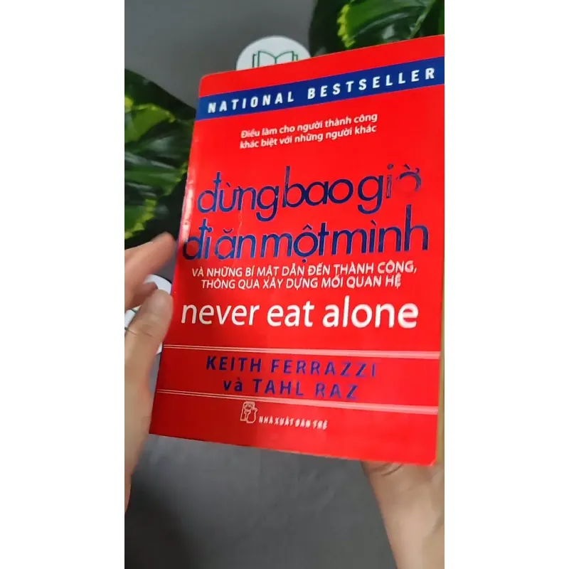 Đừng Bao Giờ Đi Ăn Một Mình 604636