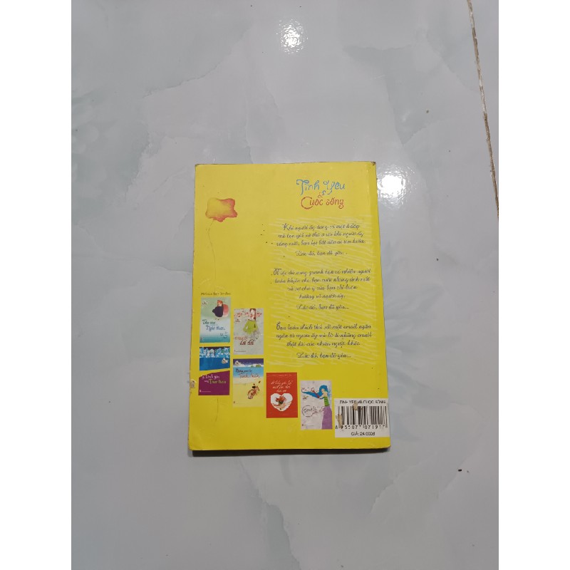 Tình yêu và cuộc sống - (Mua 2 sản phẩm được tặng kèm) 23387