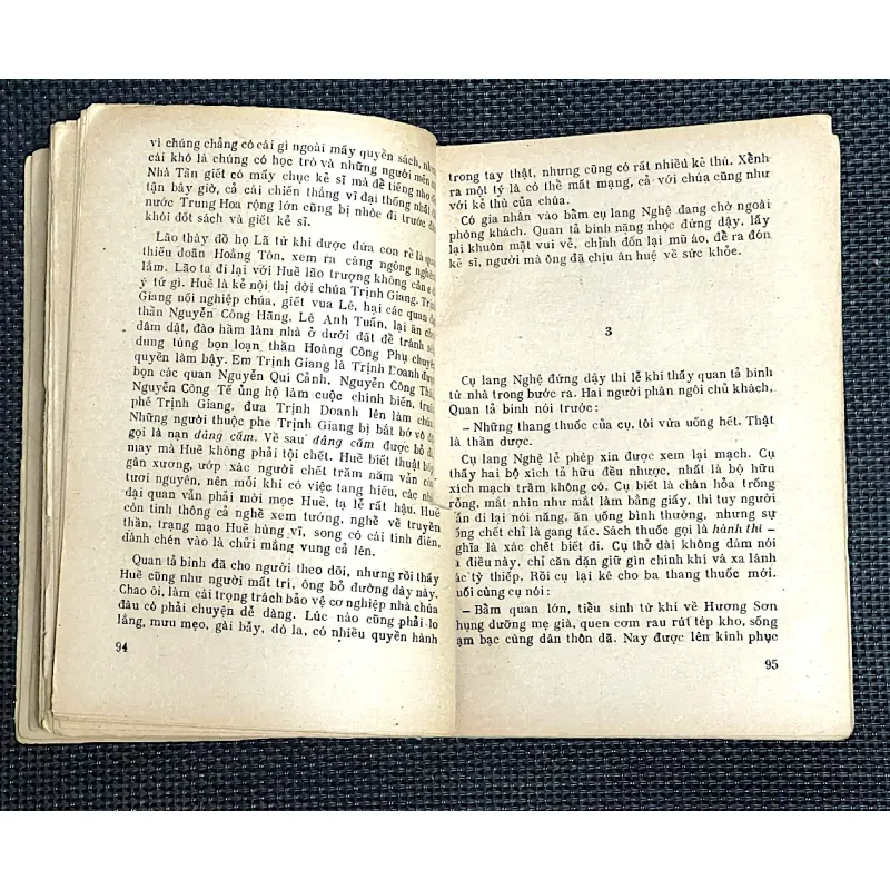 Người đàn bà có gương mặt trăng rằm 995839