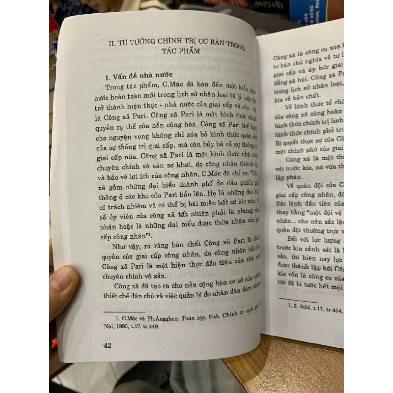 Giới thiệu một số tác phẩm của C.Mác ,PH.Ăngghen và V.I.Lênnin về chính trị 744948