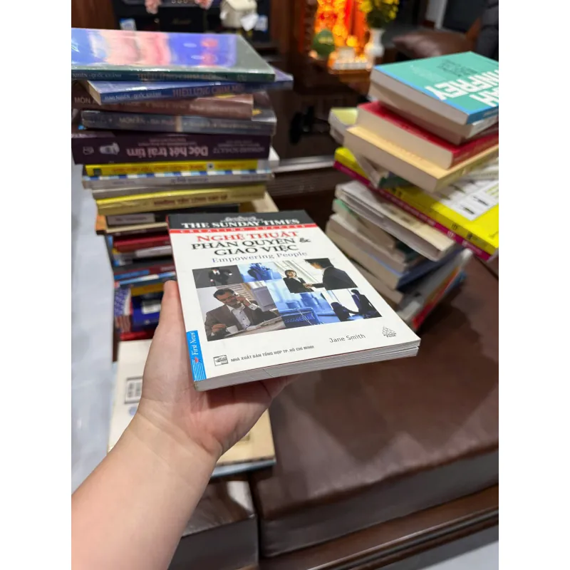 NGHỆ THUẬT PHÂN QUYỀN & GIAO VIỆC – The Sunday Times- K2 1000127