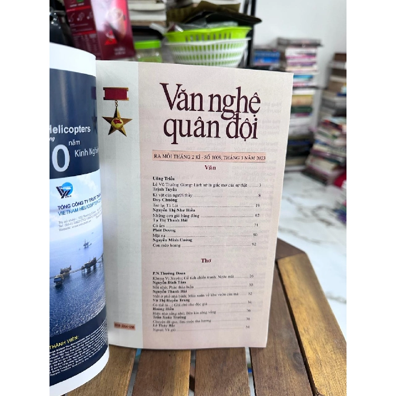 Văn Nghệ Quân Đội - Tạp chí Văn Nghệ của Lực Lượng Vũ Trang Nhân Dân 961073