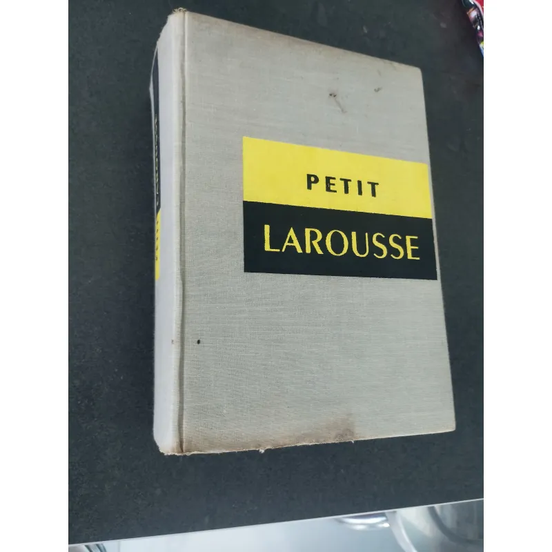 Petit Larousse 1963 993680