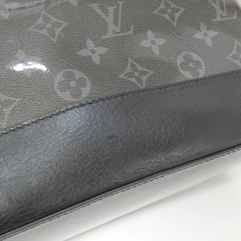 Túi xách Louis Vuitton Monogram Eclipse Glaze Zipped Tote M43900 611144