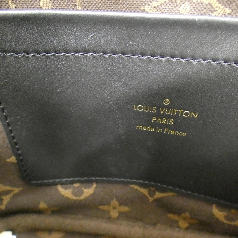 Túi đeo chéo tiện ích M80450 của Louis Vuitton 610987