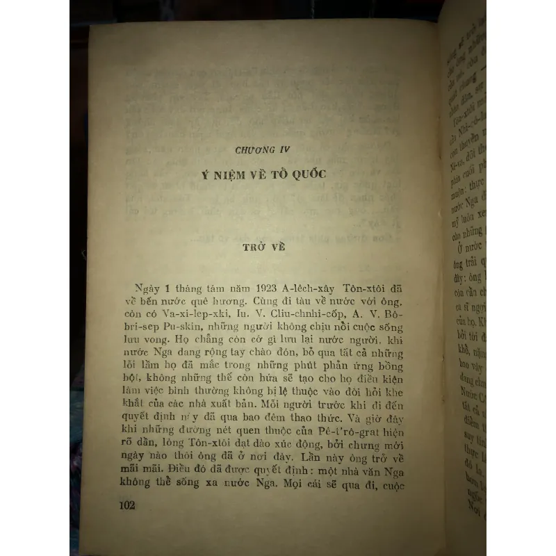 A-lếch-xây Tôn-xtôi - V. Pê Tê-lin 970178