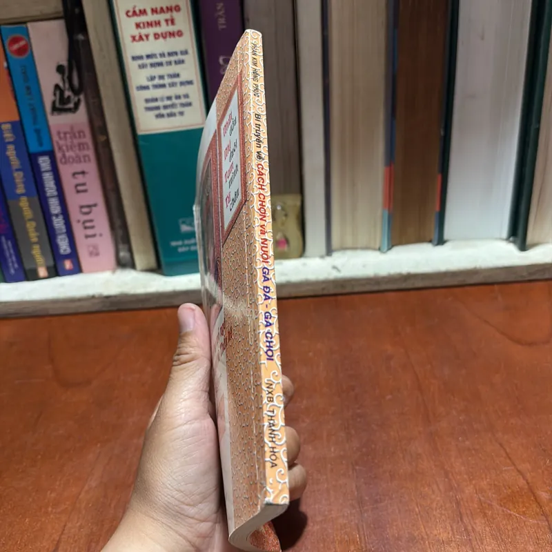 II Bí Truyền Về Cách Chọn Và Nuôi Gà Đá, Gà Chọi - Phan Kim Hồng Phúc - 2014 931828