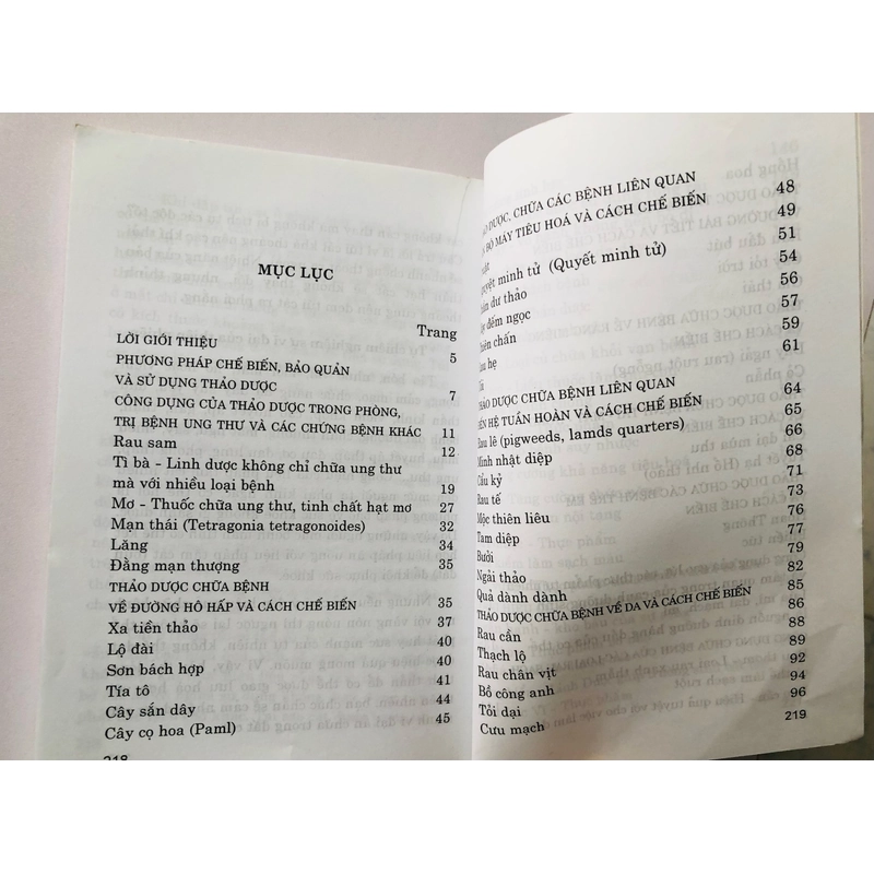 BÁCH KHOA SỨC KHỎE THẢO DƯỢC CÔNG DỤNG CHỮA BỆNH KỲ DIỆU  - 222 trang, nxb: 2007 326091