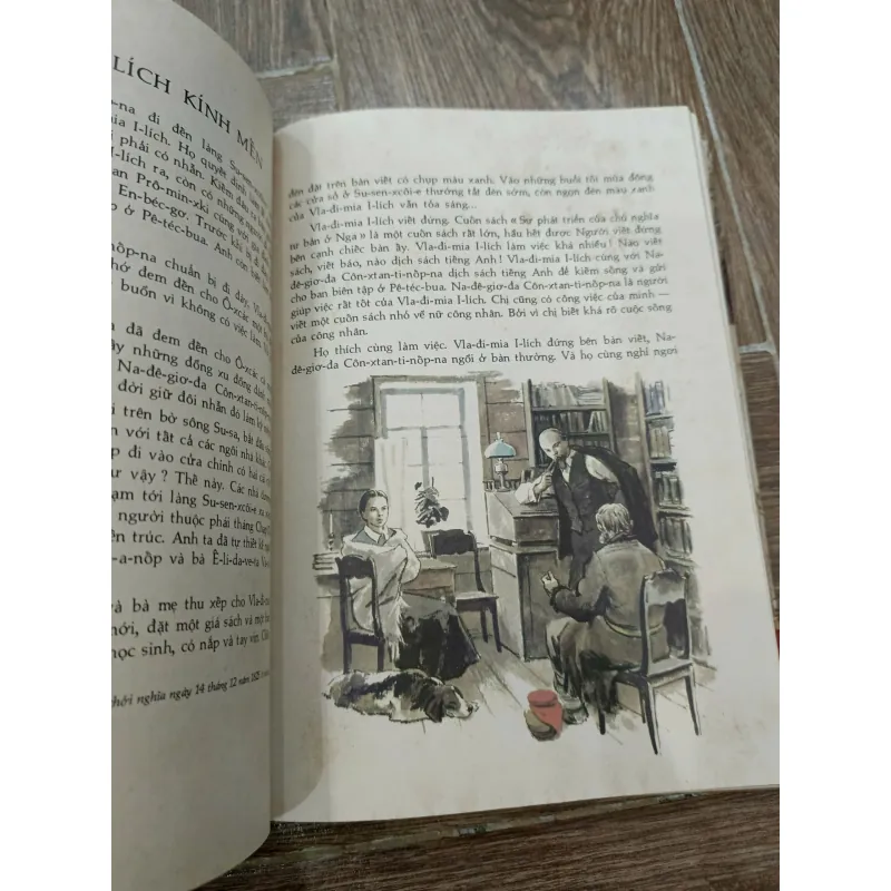 Cuộc Đời Của Lê-nin 995249