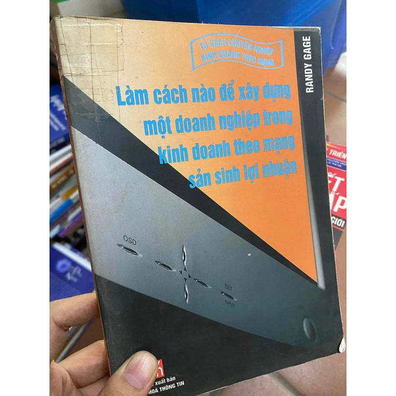 Sách Làm cách nào để xây dựng một doanh nghiệp trong kinh doanh 308106