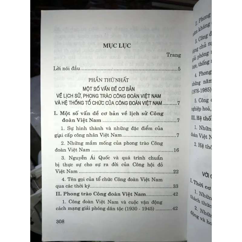 Một số vấn đề Phong trào Công đoàn Việt Nam - Lịch sử và hiện tại 713640