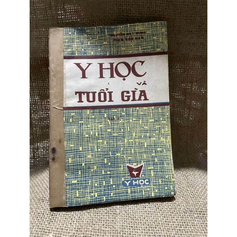Y học và tuổi gia - 380 trang  799057