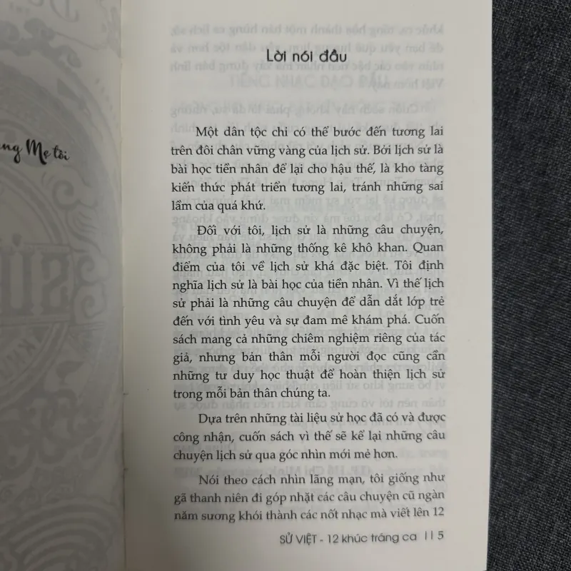 Sử Việt: 12 khúc tráng ca - Dũng Phan 937011