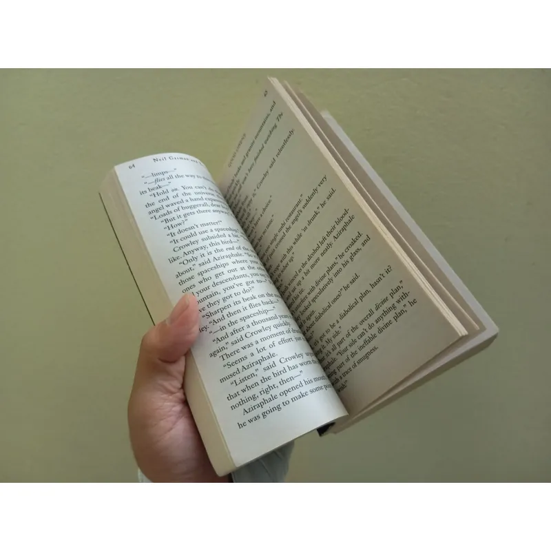 Good omens, sách ngoại văn tiếng Anh english book tiểu thuyết  695814