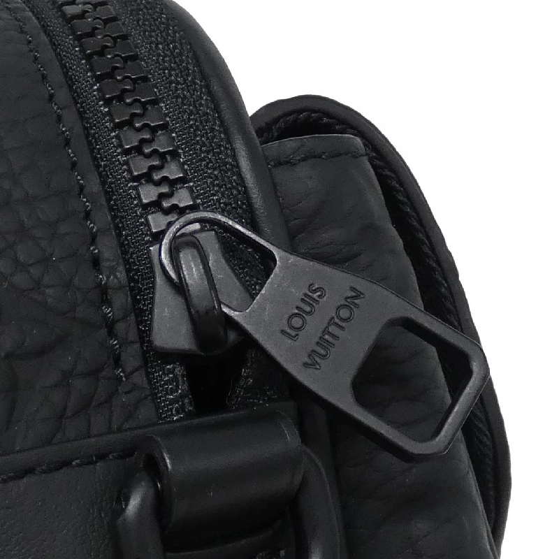 Túi đeo chéo Louis Vuitton Monogram S Lock M58489 608974