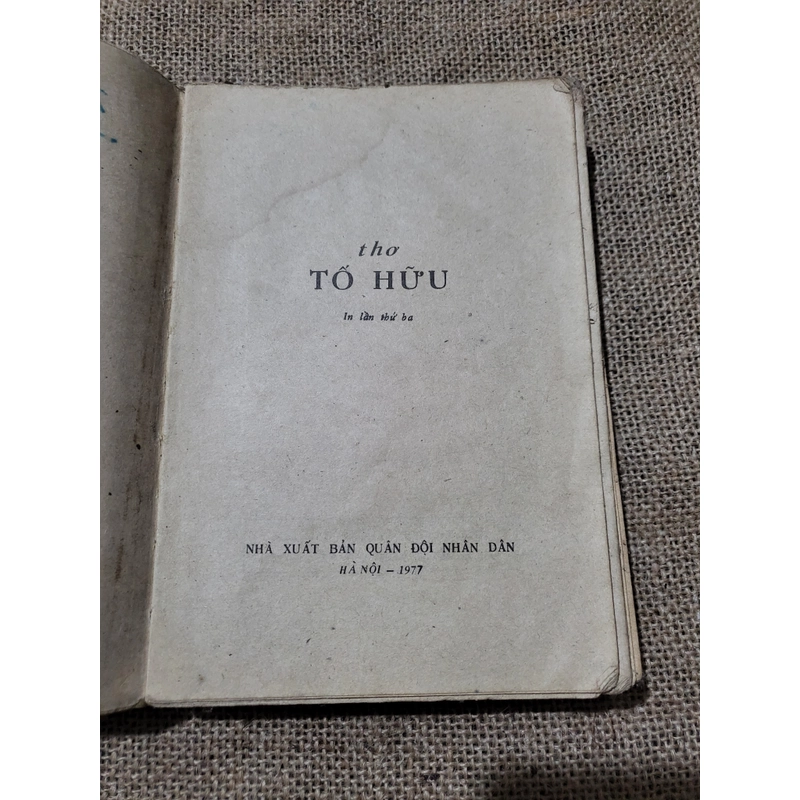 Tố Hữu| xuất bản 1977 326107