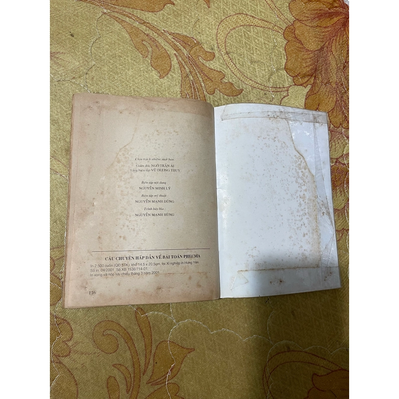CÂU CHUYỆN HẤP DẪN VỀ BÀI TOÁN PHÉCMA- AMIR D.ACZEL 545089