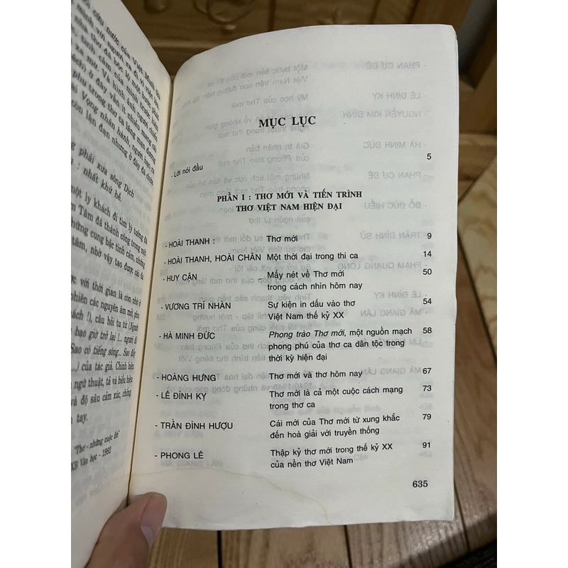 Thơ Mới lãng mạn - những lời bình - Vũ Thanh Việt (sách hơi cũ) 553001