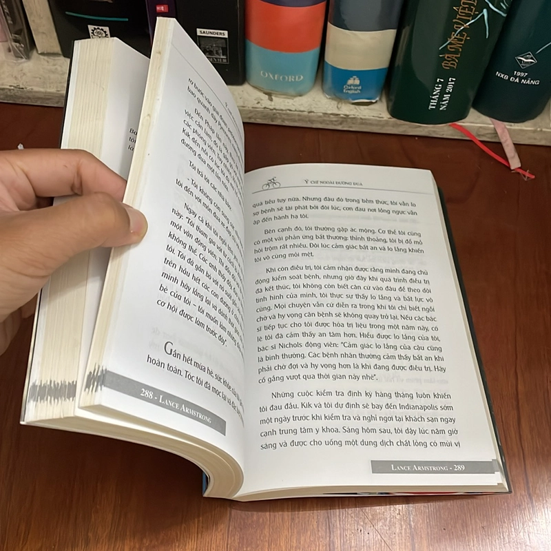 I Tựa sách: Ý Chí Ngoài Đường Đua _ Hành Trình Trở Về Từ Cõi Chết - Lance Armstrong - 2010 534082