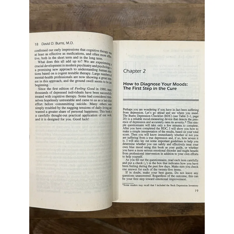 Feeling Good: The New Mood Therapy - David D. Burns 734856