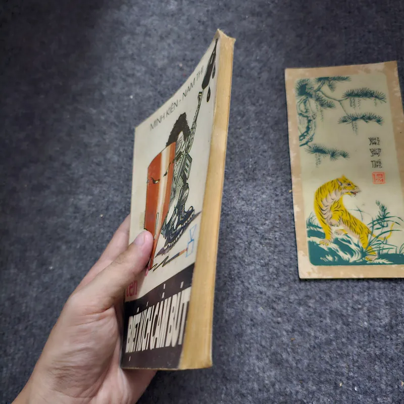 Những tên biệt kích cầm bút 735645