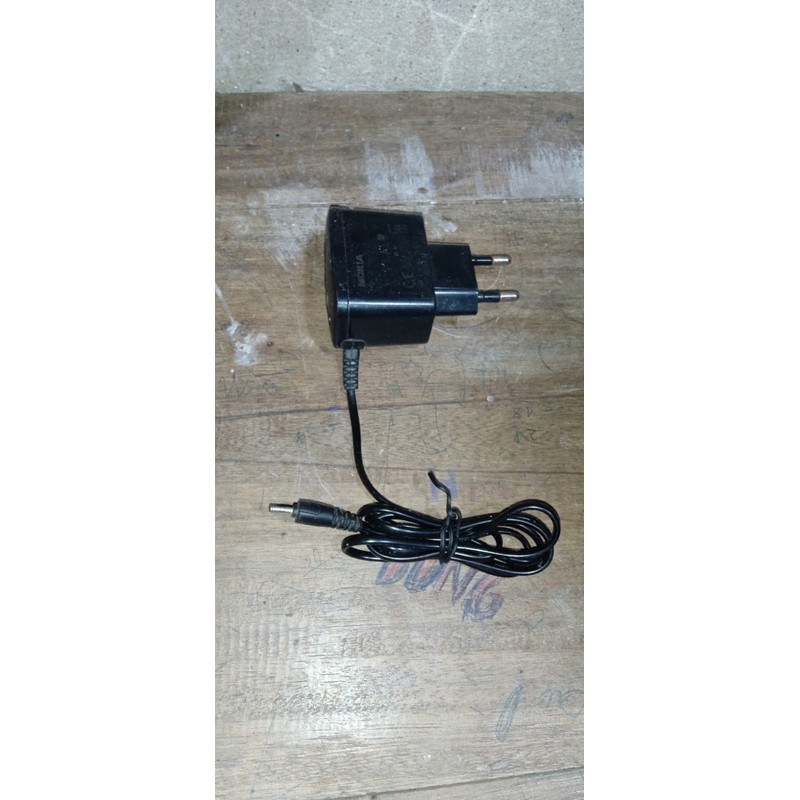 Sạc điện thoại Nokia 1280 nguyên zin 144485