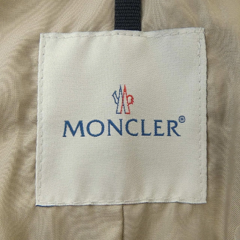 Áo khoác lông vũ MONCLER 640945