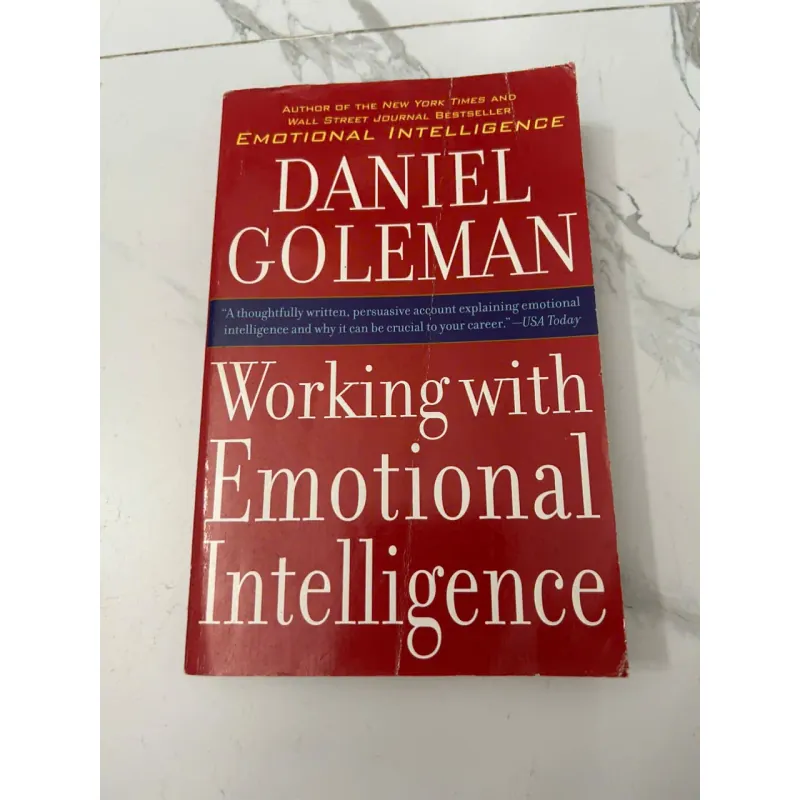 WORKING WITH EMOTIONAL INTELLIGENCE - Daniel Goleman 606759