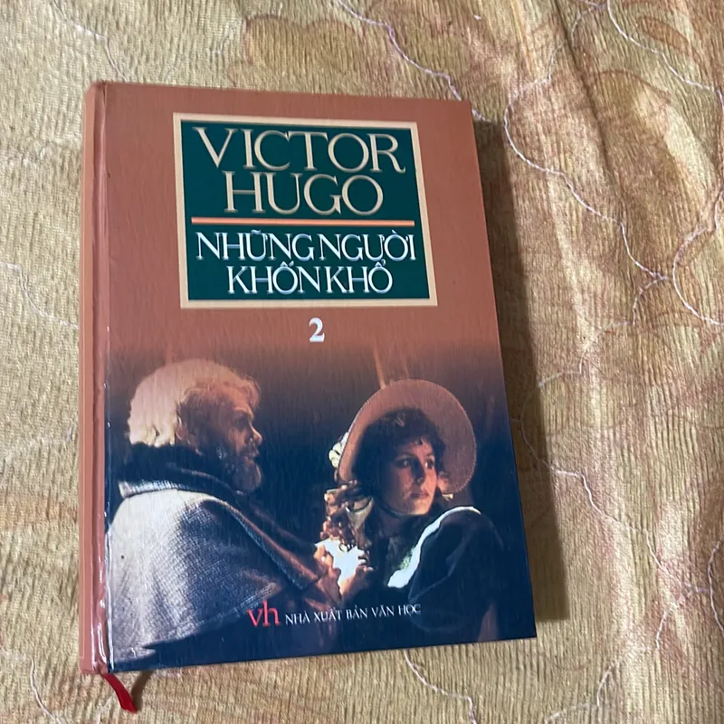 COMBO VICTOR HUGO- NHỮNG NGƯỜI KHỐN KHỔ- THẰNG GÙ NHÀ THỜ ĐỨC BÀ (a) 720640