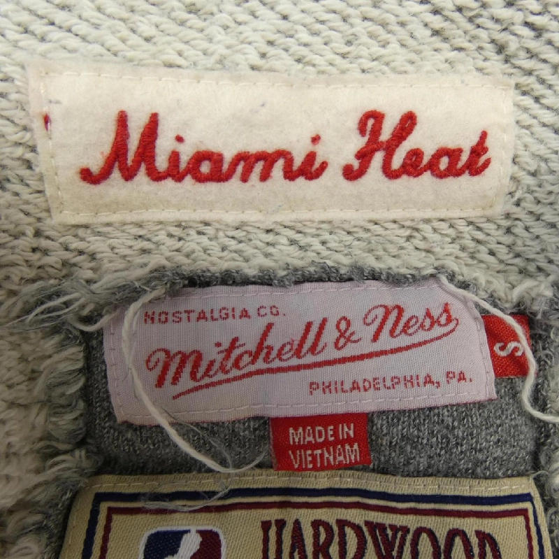 Áo khoác MITCHELL&NESS - Hàng hiệu Authentic 904960