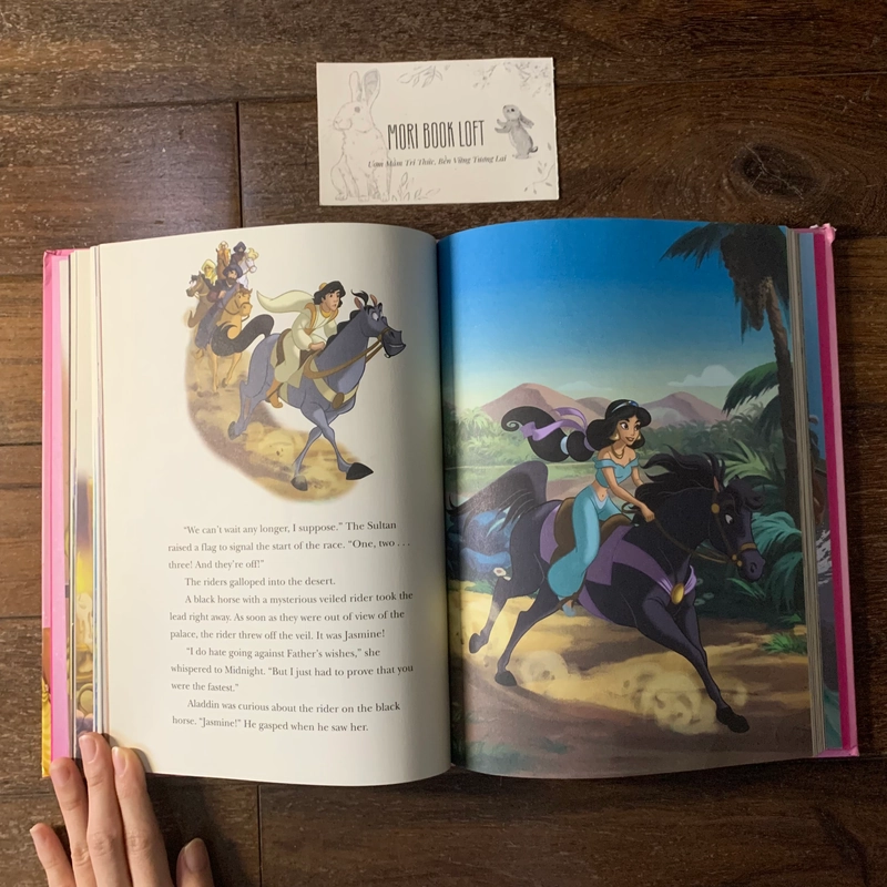 Sách ngoại văn 5-Minute Princess Stories, Used, Bìa xốp, Khổ Lớn, Minh họa gốc Disney 492667