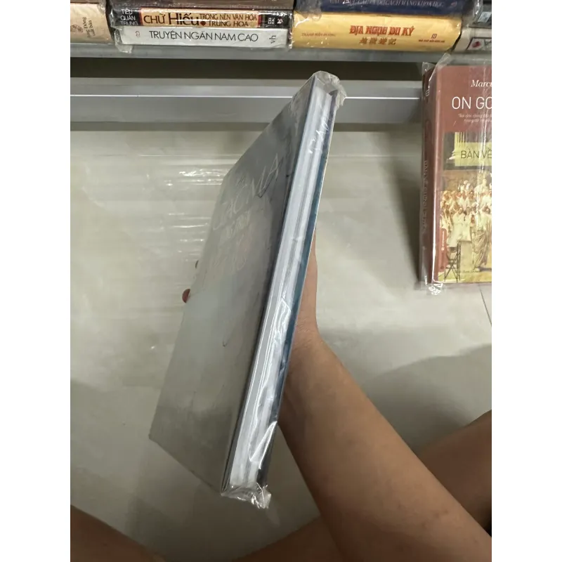 Gạc Ma Vòng Tròn Bất Tử - Thiếu tướng Lê Mã Lương chủ biên (Bìa cứng, bản bị thu hồi) 573590