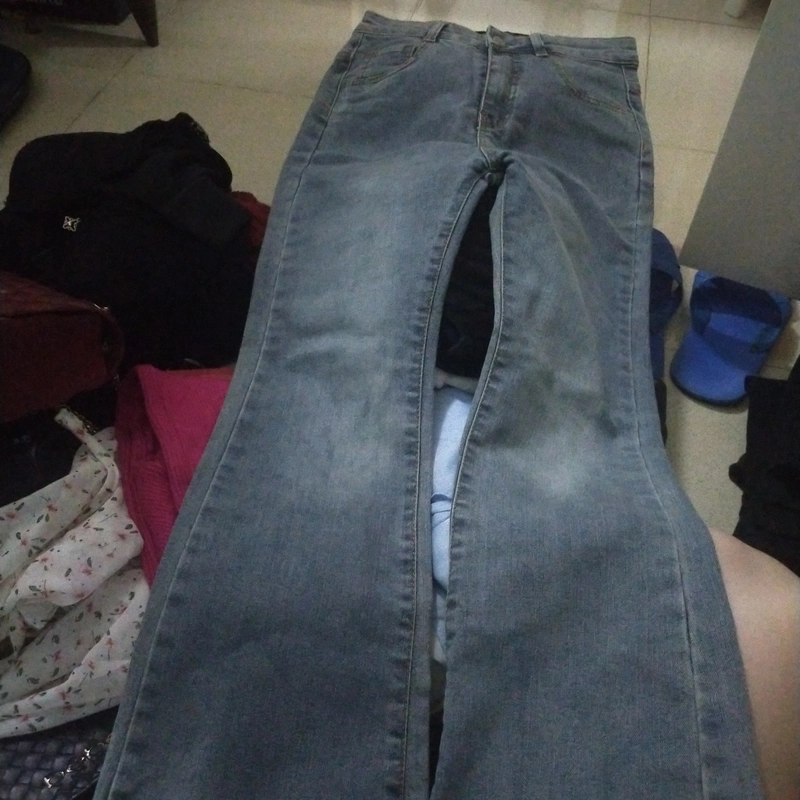 Quần jean ống loe 522209