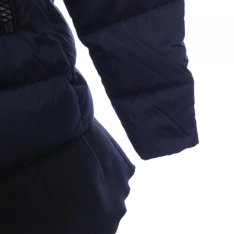 Áo khoác lông vũ MONCLER 641783