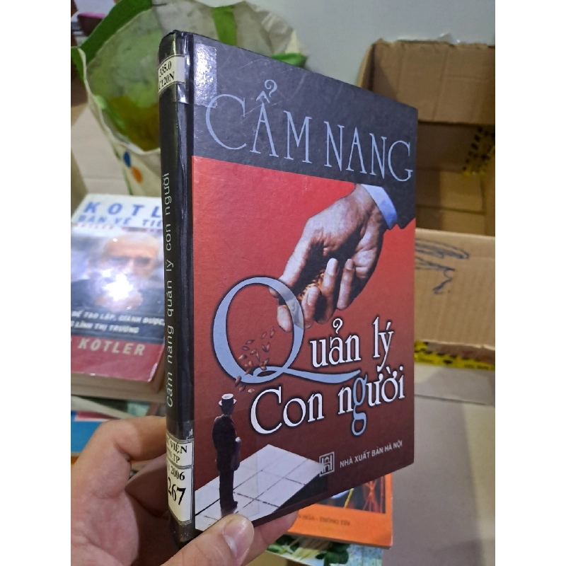 Cẩm nang quản lý con người bìa cứng mới 80% 2006 HCM0308 KỸ NĂNG 919591