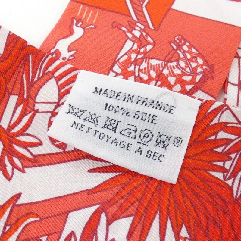 【Sản phẩm mới】Hermès ANIMAPOLIS Twilly 063275S khăn choàng 625065