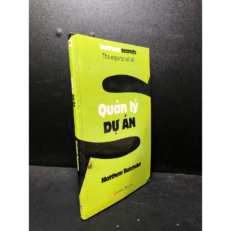 Quản lý dự án 2012 Matthew Batchelor mới 80% ố (quản lý)  HPB.HCM2301 61326