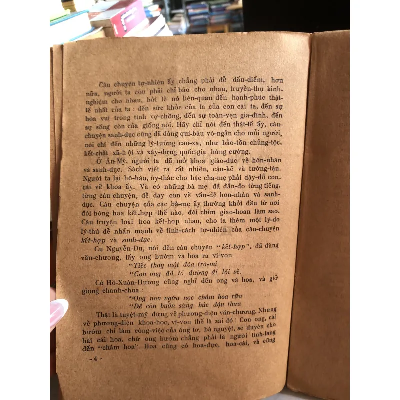 Mang nặng đẻ đau - hay là tất cả các vấn đề thai nghén- BS Trần Ngọc Ninh và Trần Việt Sơn 1001827
