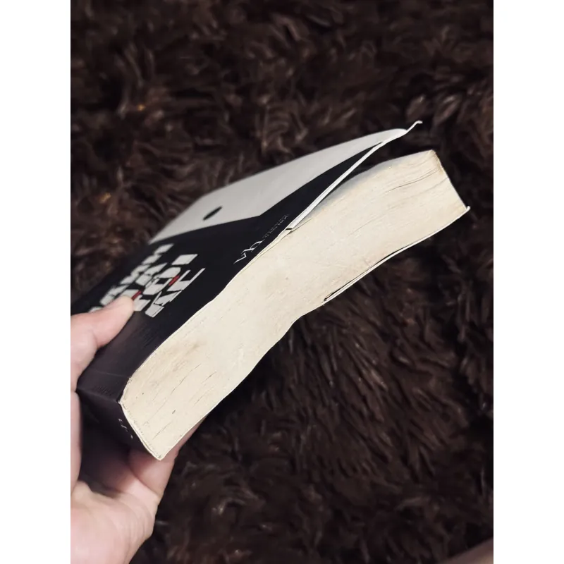 Thánh địa tội ác  998254