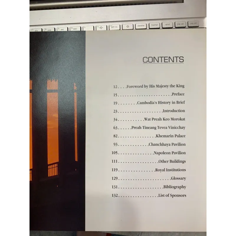 THE ROYAL PALACE OF PHNOM PENH AND CAMBODIAN ROYAL LIFE - JELDRES & CHAIJITVANIT 752189