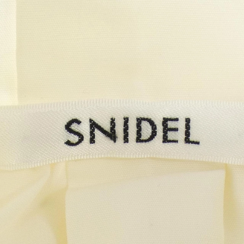 Snidel Chân váy - Hàng hiệu Authentic 813151