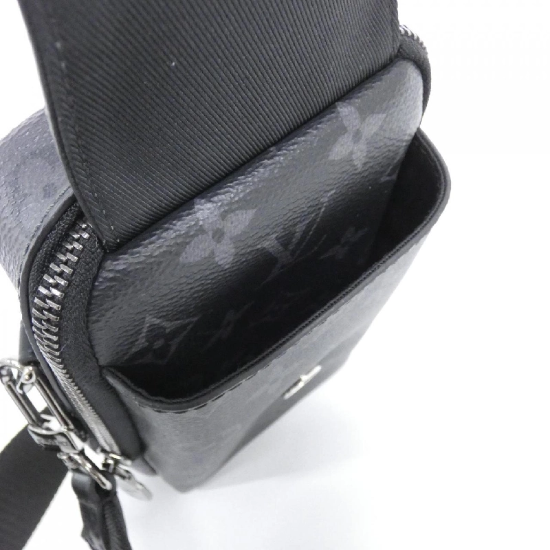 Túi đeo chéo Louis Vuitton Monogram Eclipse Reverse Double Phone Pouch M81321 - Hàng hiệu Chính hãng 805505