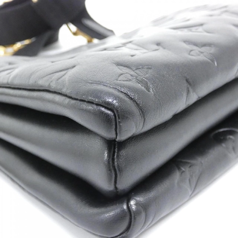 Túi đeo vai Louis Vuitton Coussin PM M57790 610409