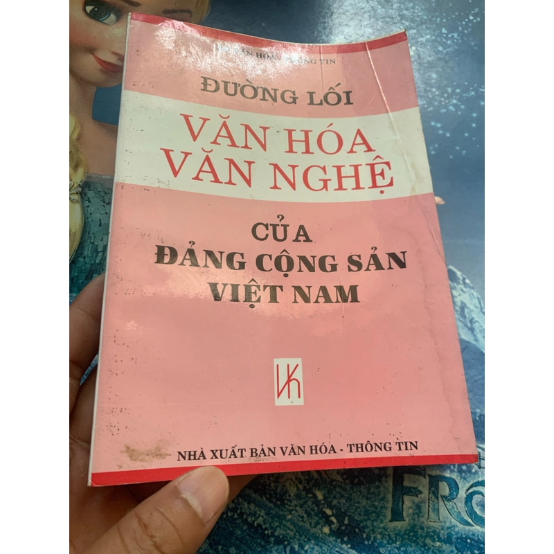 đường lối văn hoá văn nghệ 385253