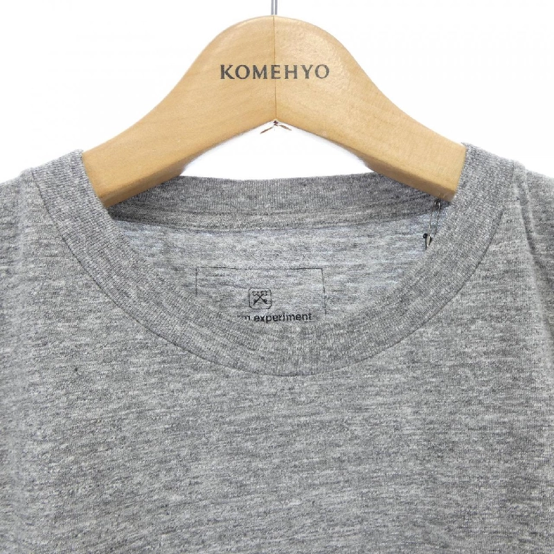 UNIFORM EXPERIMENT T-shirt - Hàng hiệu Authentic 900685