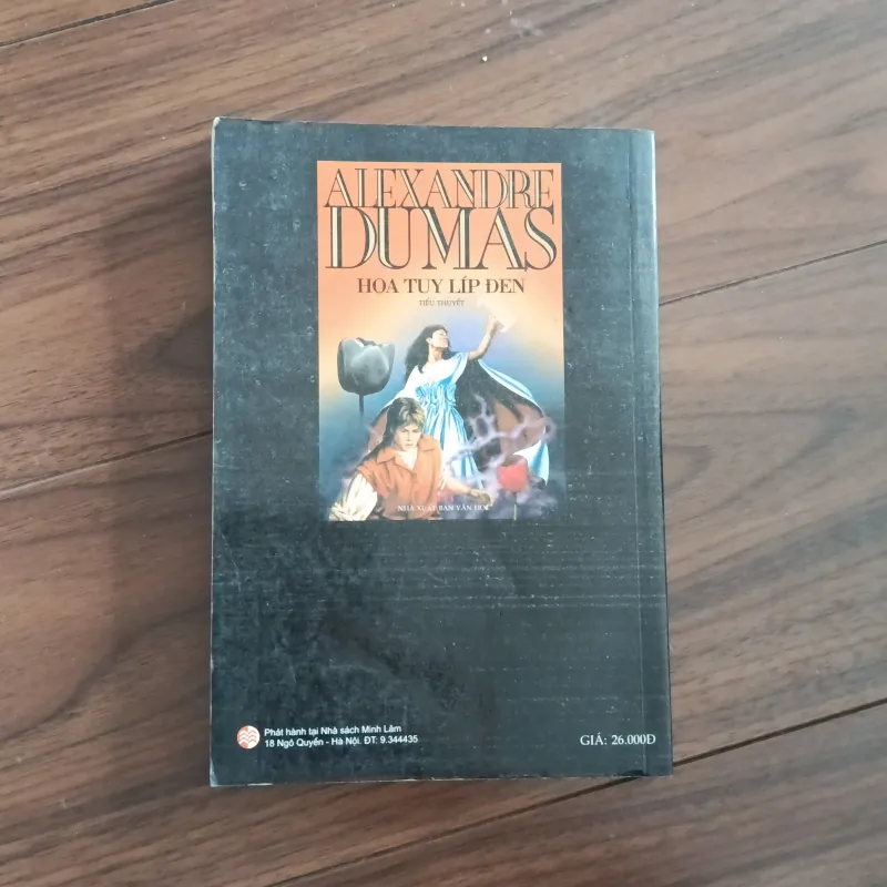 Hoa tulip đen 758513