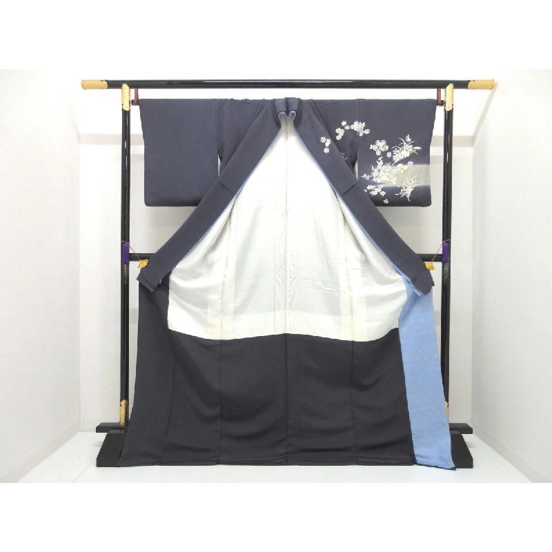 Áo kimono thăm viếng thêu họa tiết - Hàng hiệu Authentic 883214