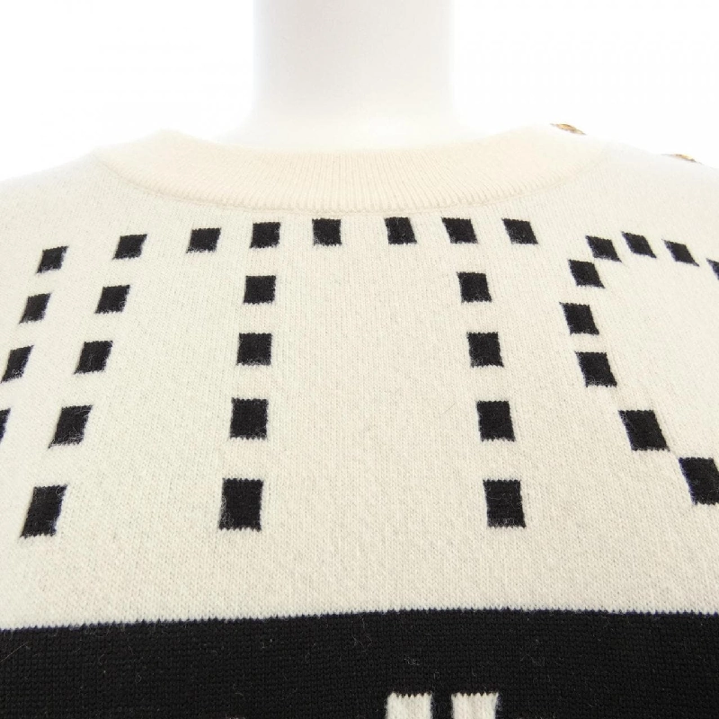 Áo len LOUIS VUITTON họa tiết sọc chunky chữ ký FOKL20U39 - Hàng hiệu Authentic 826481