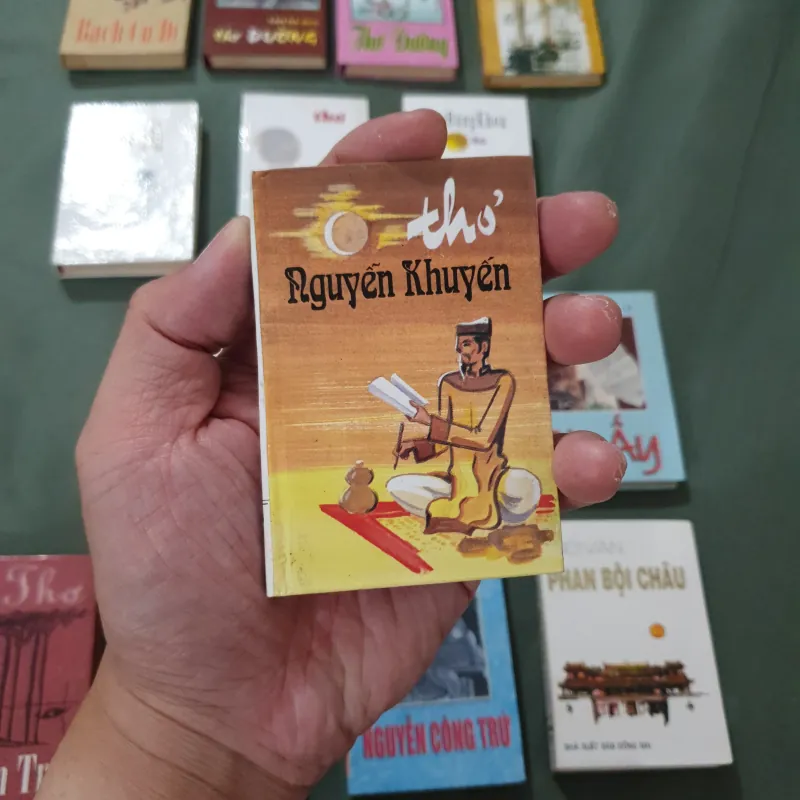 15 quyển thơ bỏ túi thập niên 2000 928048