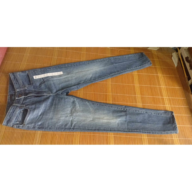 Bán quần bò Uniqlo còn mới 451495